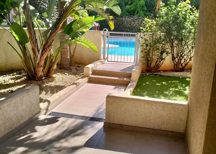 アパート Regina By The Sea リマソール